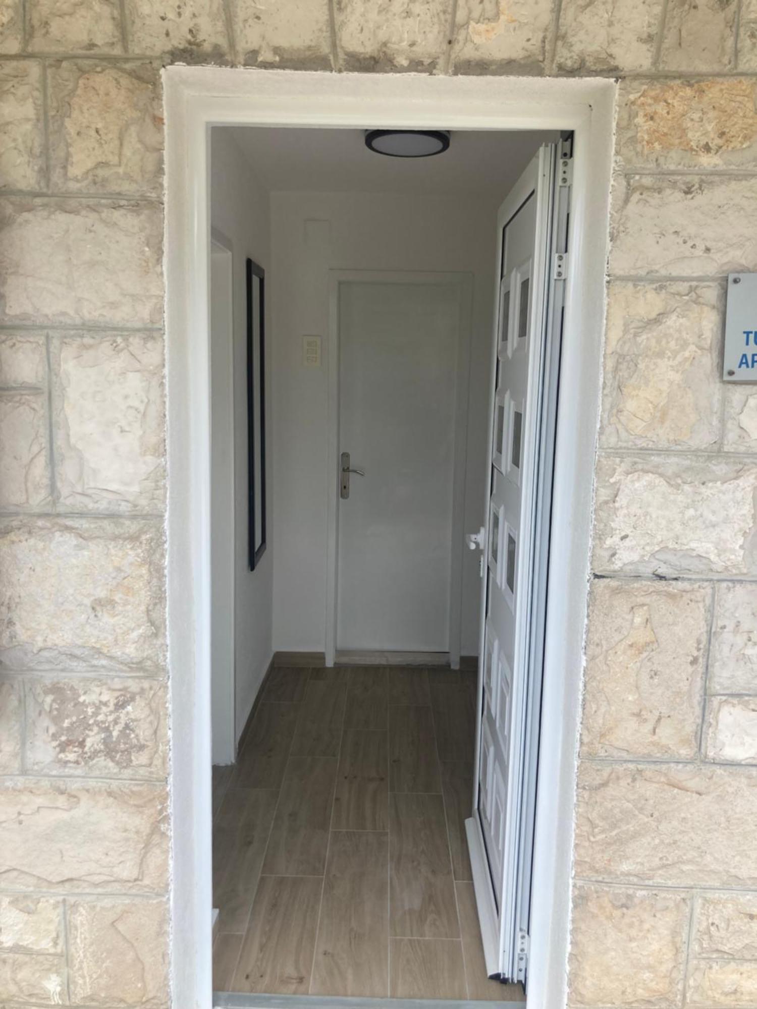 הרצג-נובי Apartment Vucurovic מראה חיצוני תמונה